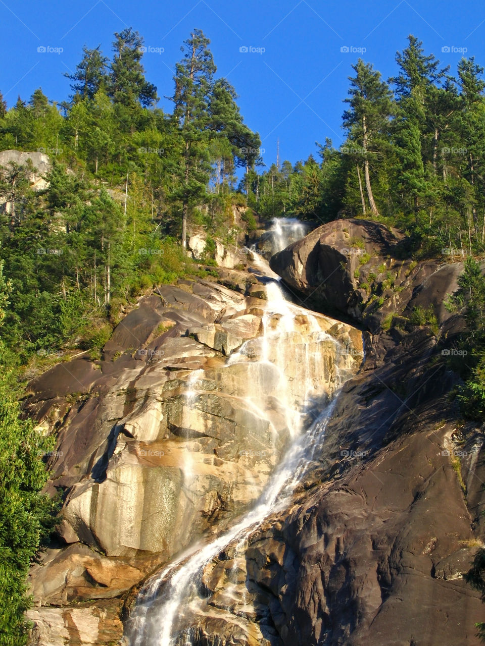 Shannon Falls waterfall, British Columbia, Canada