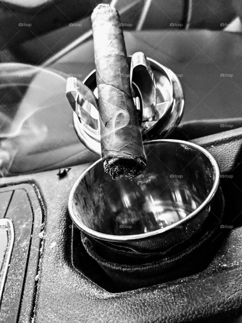 smoke car tobacco