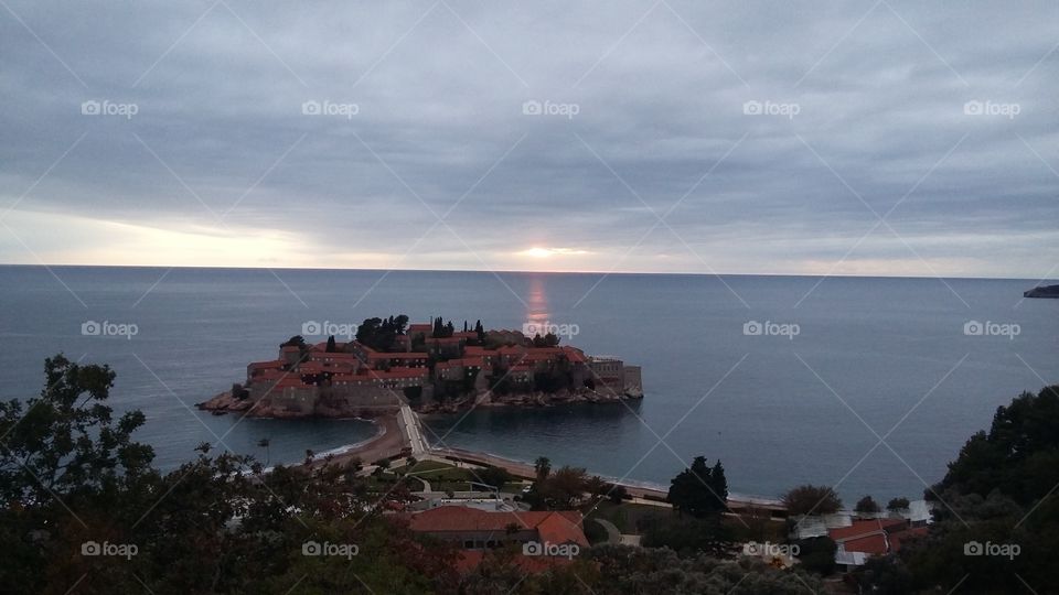 perfect sunset in montenegro 
sveti stefan 
love the view
island 
sun