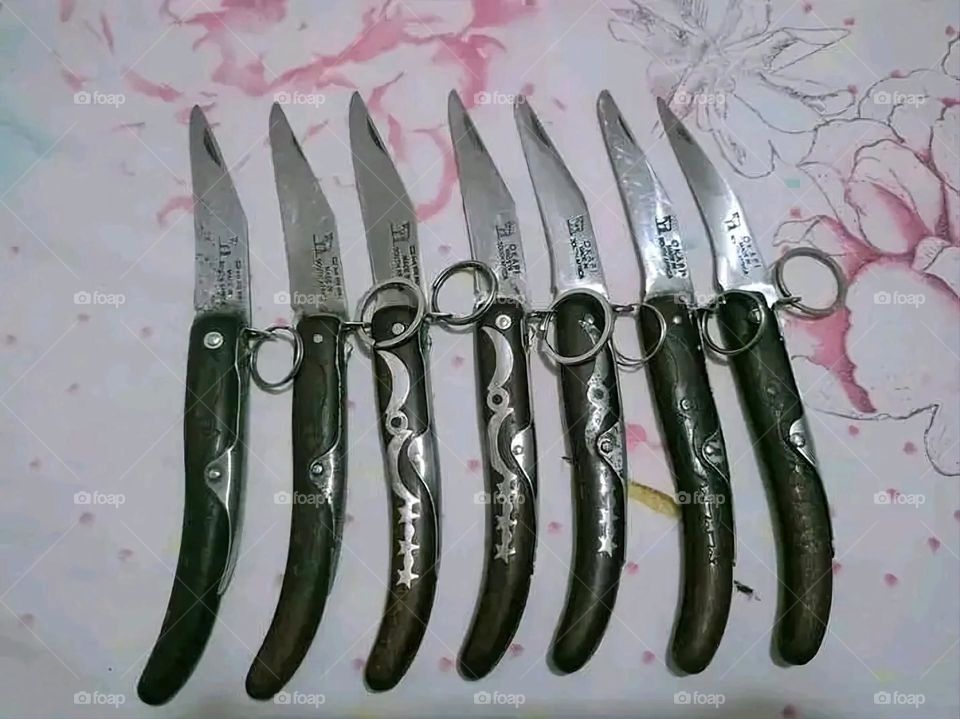 A very beautiful picture, and there is no better picture than it. There is no better picture of green herbs and colorful, red and white roses than it. Glory be to God, the natural and picturesque view, and there is no more