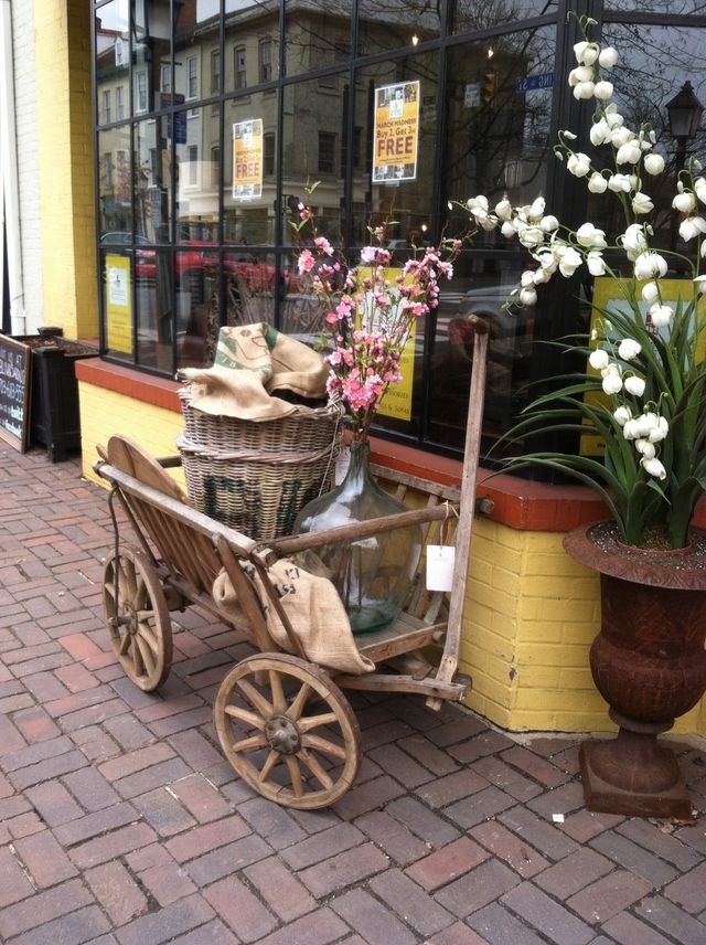 Old Town shops 