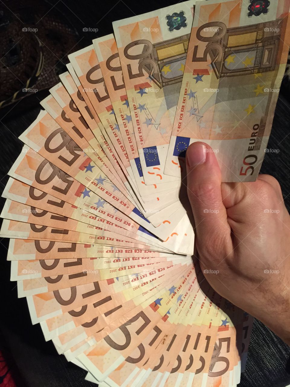Euros in the hand