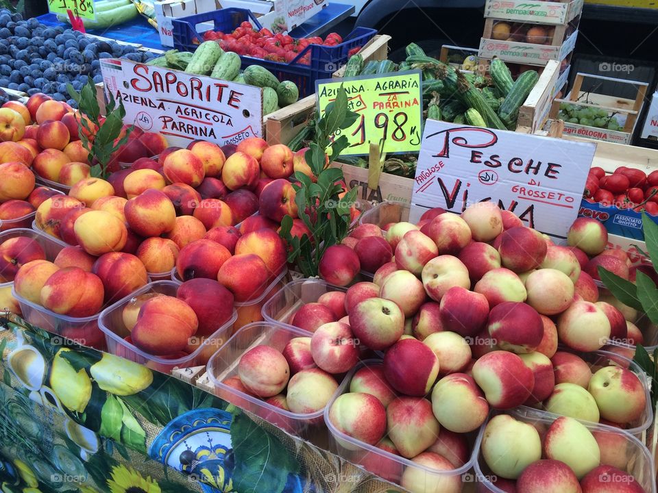 Food market with fruits