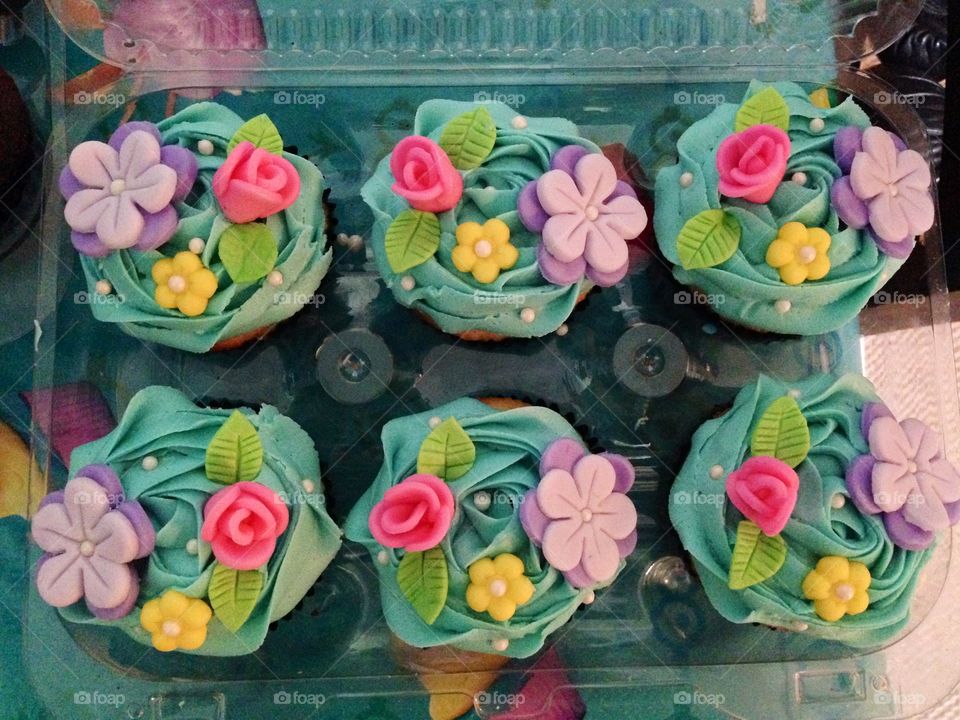 homemade handmade cupcakes 
