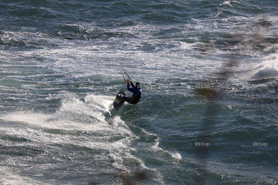 Surfing with wind