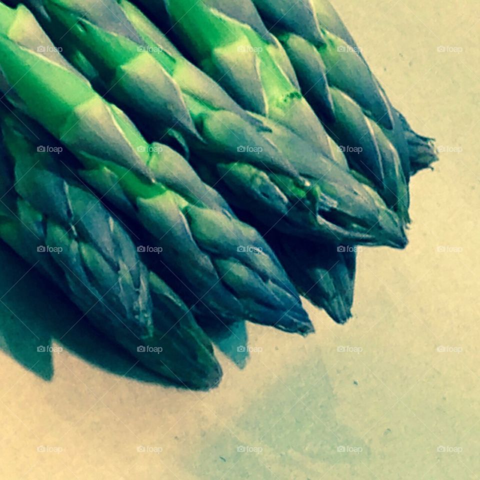 Green asparagus