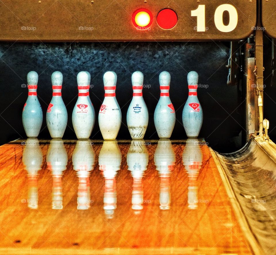 Bowling pins