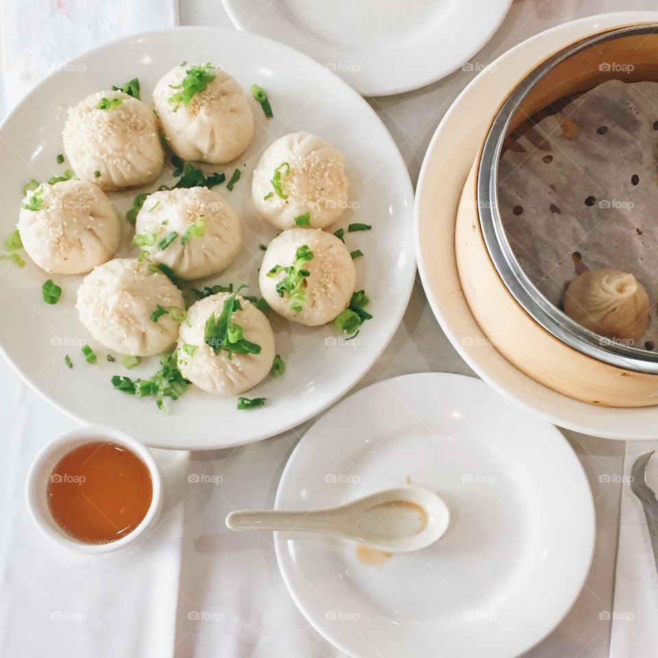 Shanghainese pan fried buns with chicken and soup dumplings 