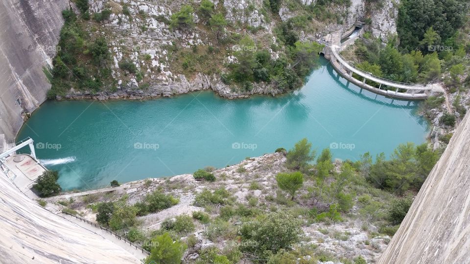 dam of bimon. fun walking