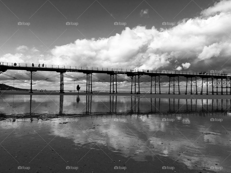 B&W Saltburn Pier reflection 