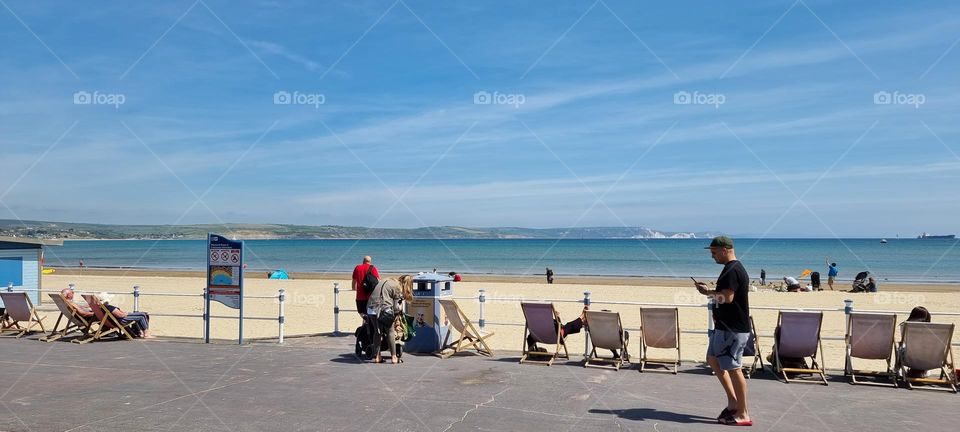 WEYMOUTH BEACH LOOKING ACROSS THE SEA