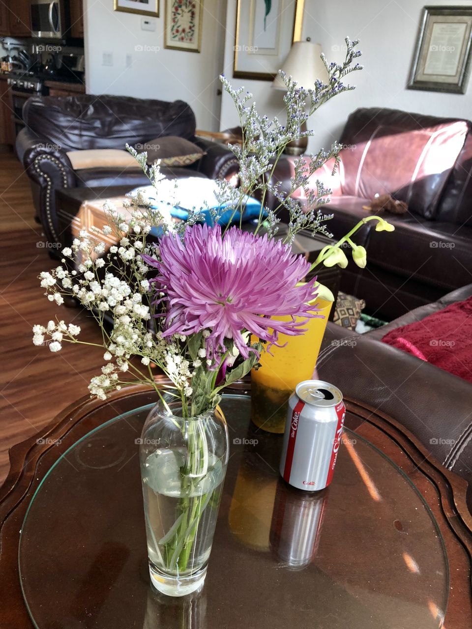 Flowers bouquet in living room.