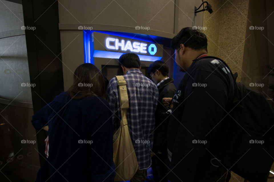 People at chase atm