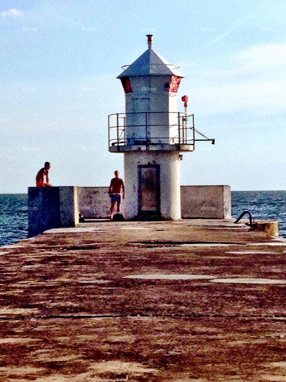 Light house to dive for
