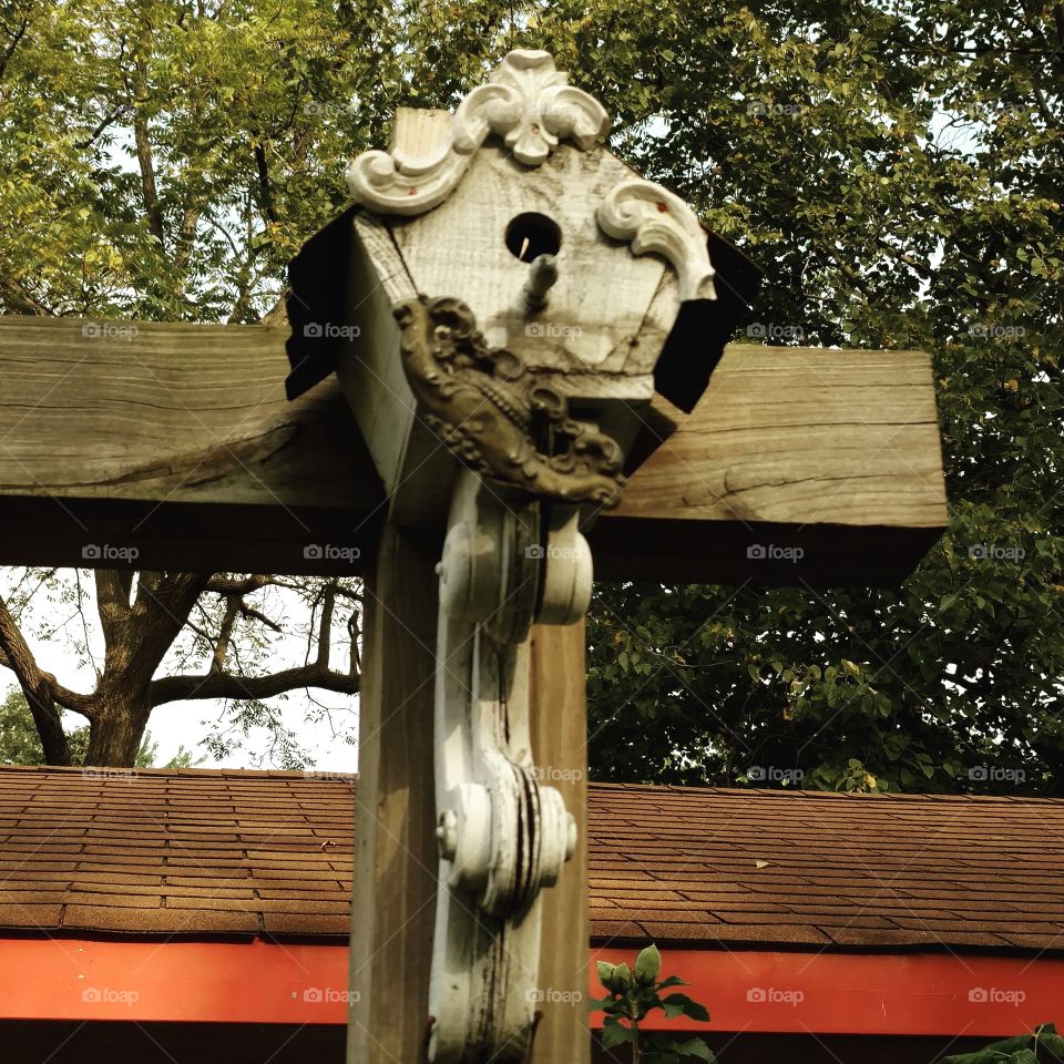 vintage eloquent birdhouse