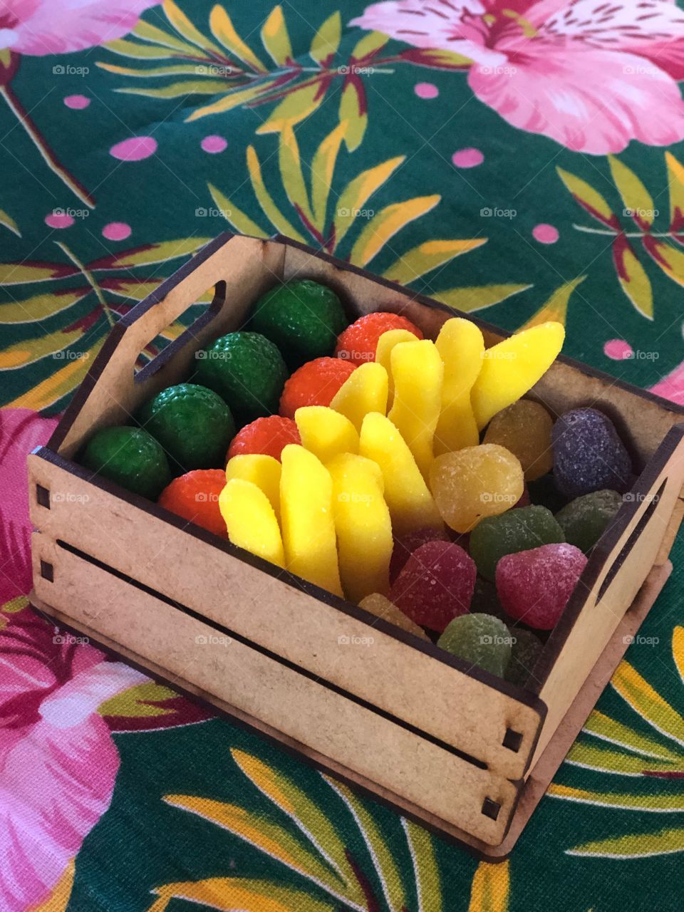 Little fruit candies for party decoration