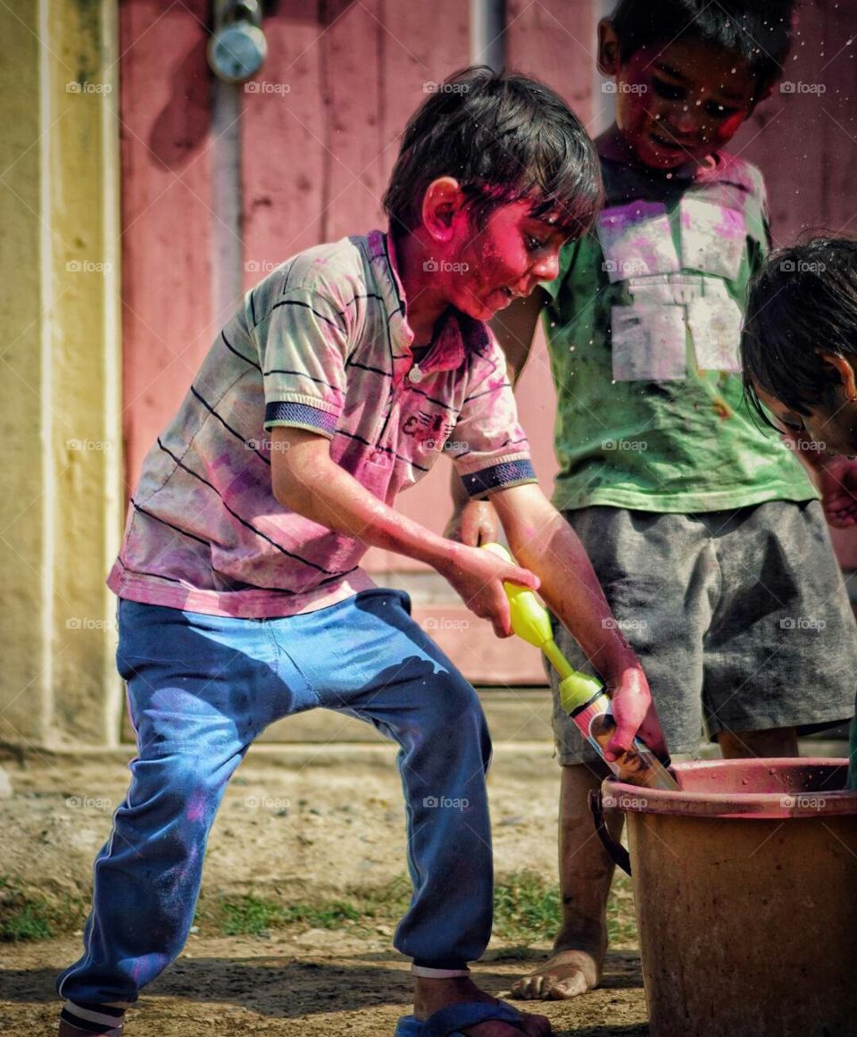 😍HOLI IT'S AN A INDIAN 🇮🇳 FESTIVAL HOLI IT'S 😘ALSO CALLED AS FESTIVAL💗💜💛💙❤💚 OF COLOURS . . . . 💗💚
