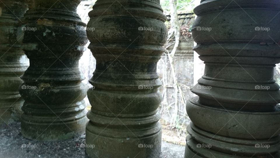 Cambodian columns 