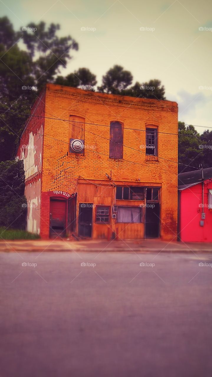 old town . Just building still stands in Hawkinsville Georgia