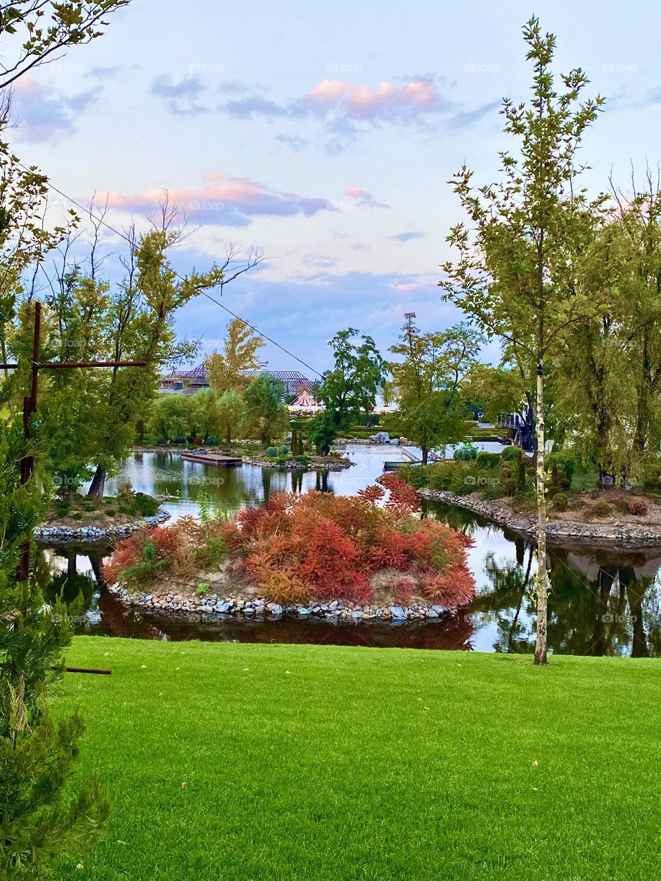 #sunset #park #lake
#Autumn #trees #