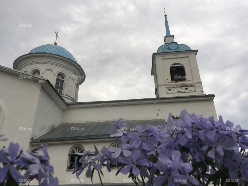 Church and flowers 