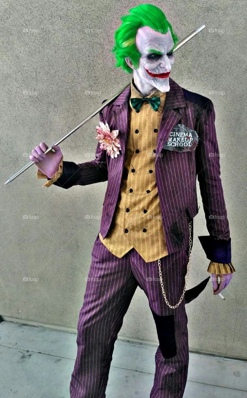 the joker cosplay costume
at Comic-Con!