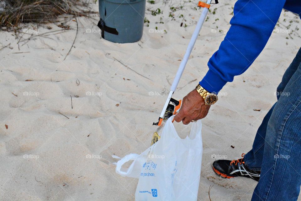 Beaches are diverse, beautiful, natural treasures that are here for all of us to explore and enjoy together. By cleaning up the beach, you ensure that visitors from all over the world can enjoy your beaches fully.