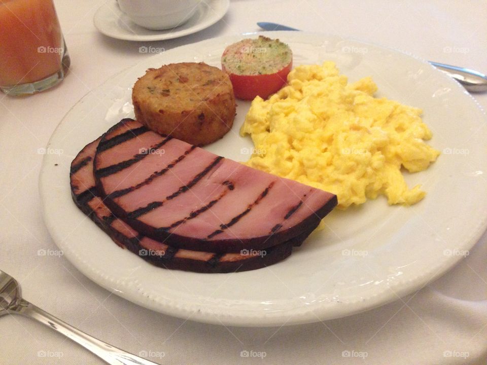 Luxury scrambled egg breakfast 