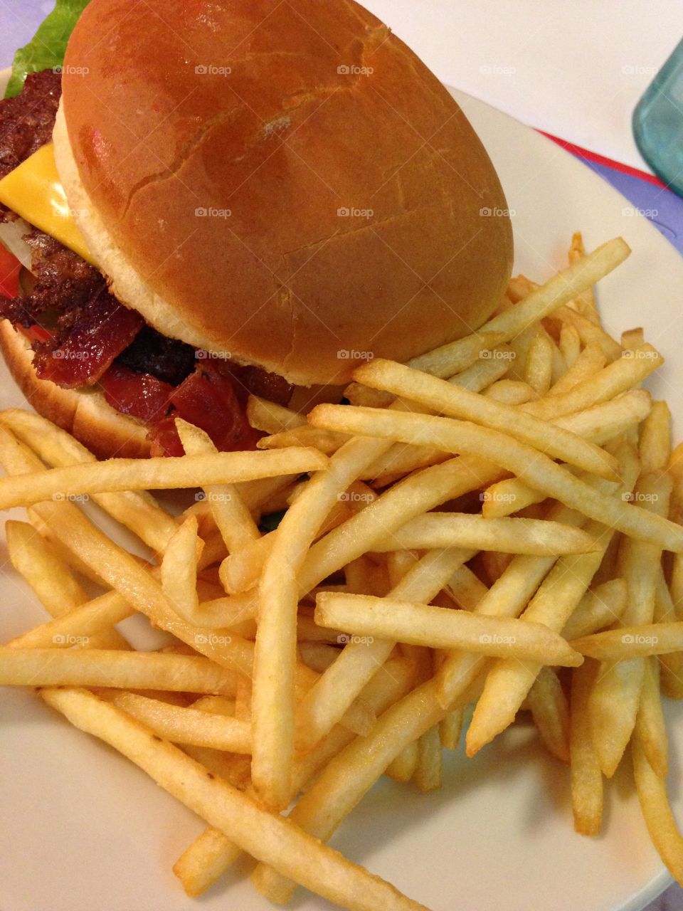 Cheeseburger and fries