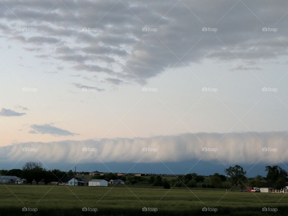 large shelf cloud