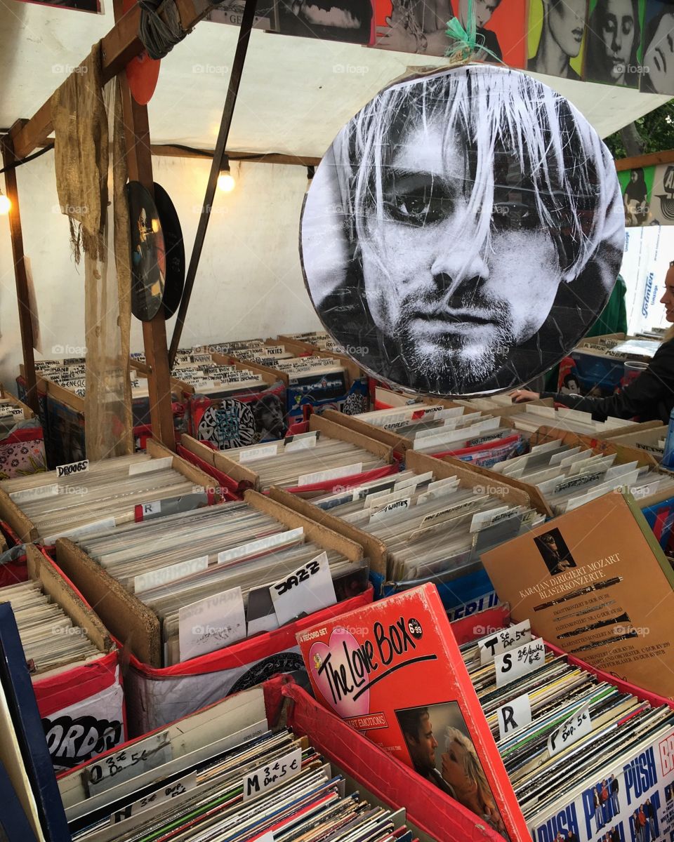 Music records in a flea market 
