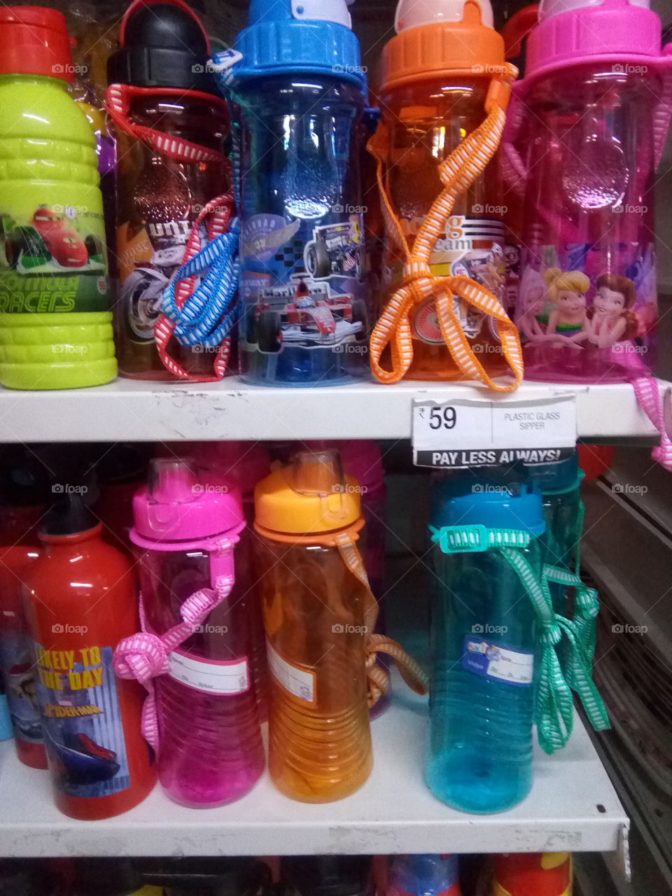 different kinds of water bottles