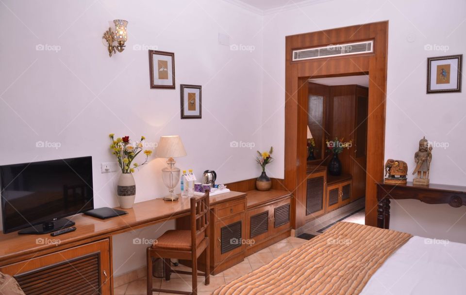 Beautiful Wooden Frame, Nice wooden Room,