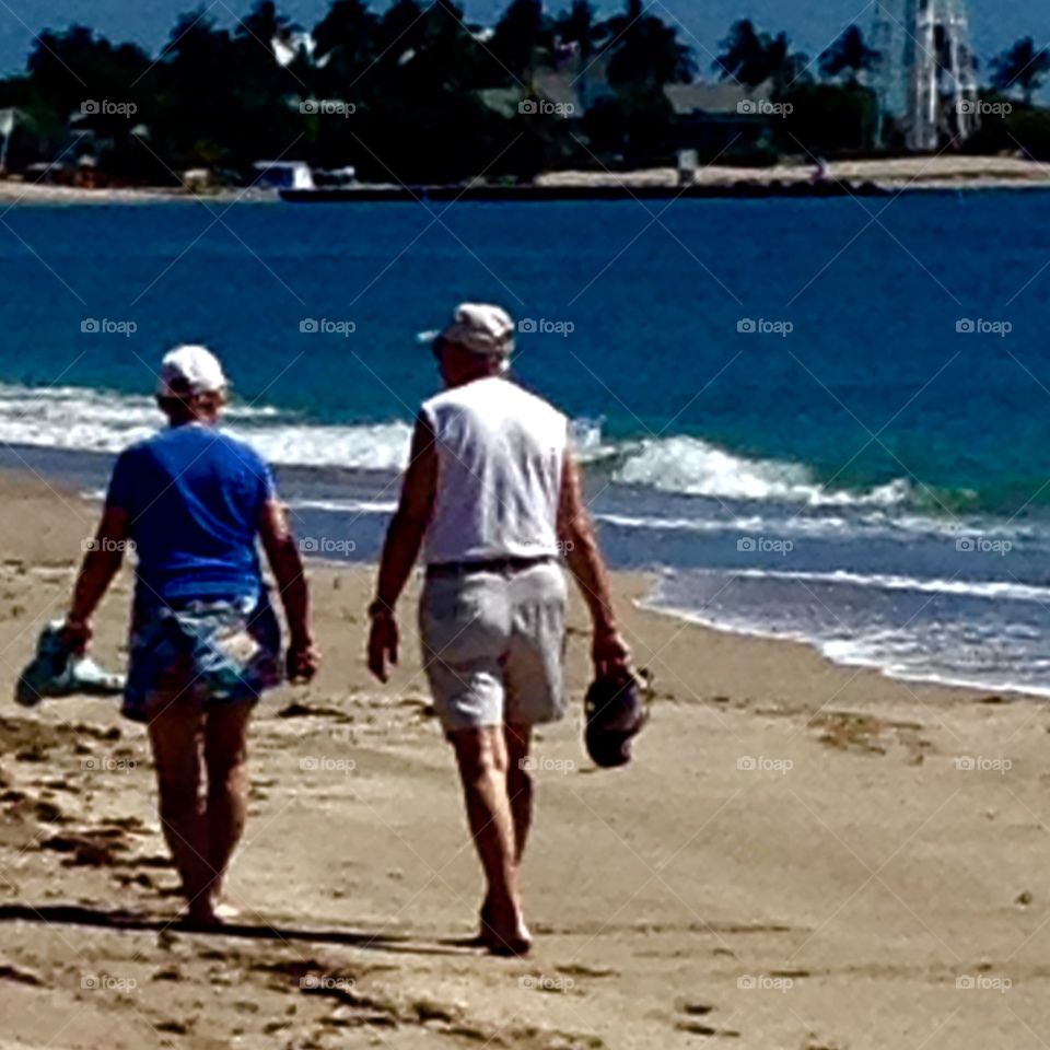 Ocean Beach Walk by macdragonfly