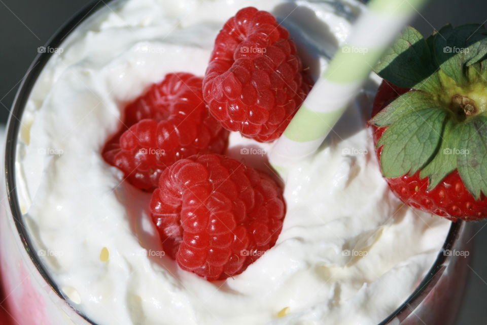 Berrylicious. Strawberry and raspberry smoothie 