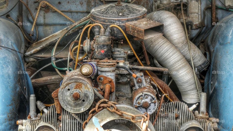 Motor of an old car