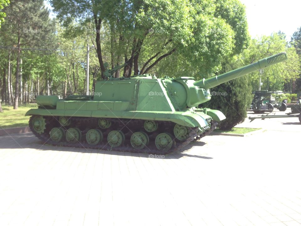 Russian tanks of the second world / legendary tanks / self-propelled unit ISU-2
