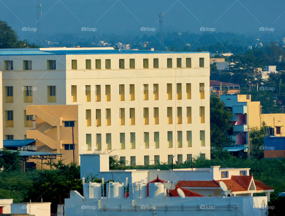 Building Photography- smooth  sun light