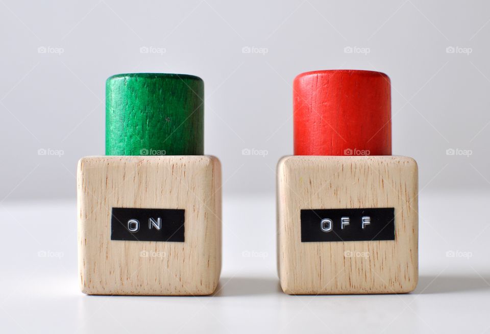 Green ON-button and red OFF-button