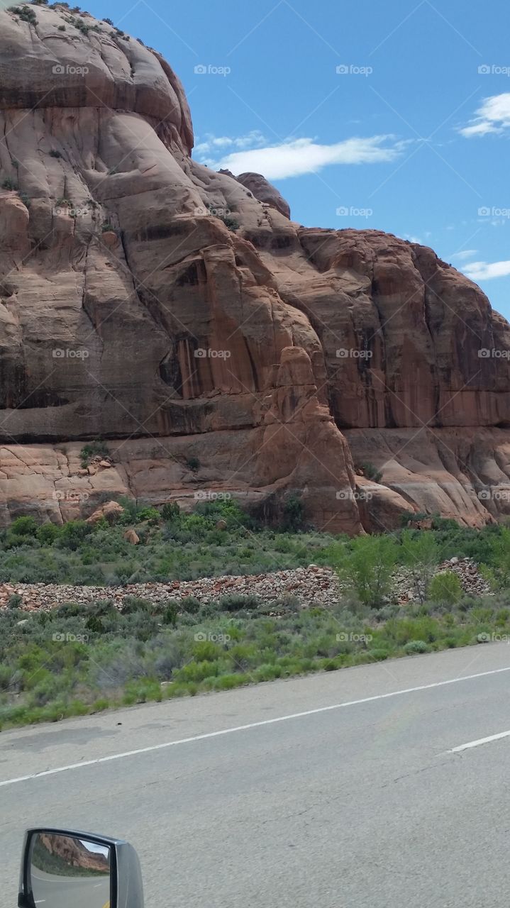 Going south on hwy 191 , near Monticello Utah