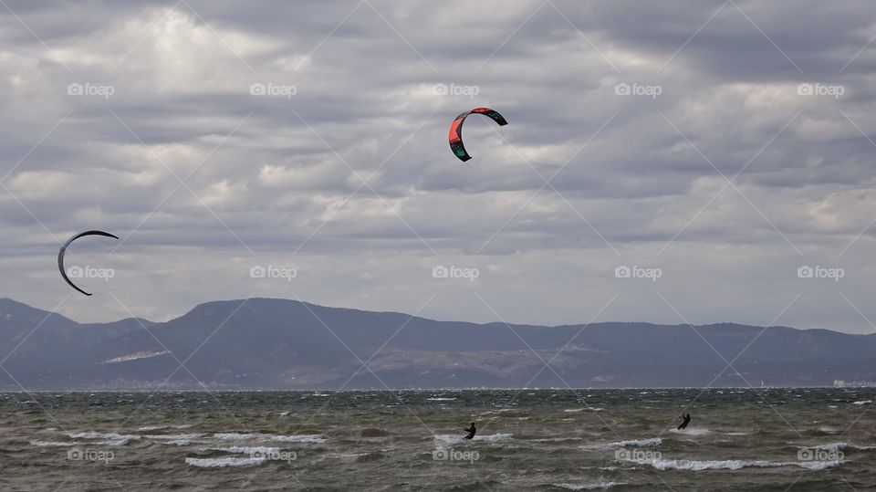 kitesurfing