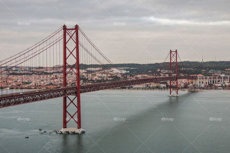 25 de Abril bridge 