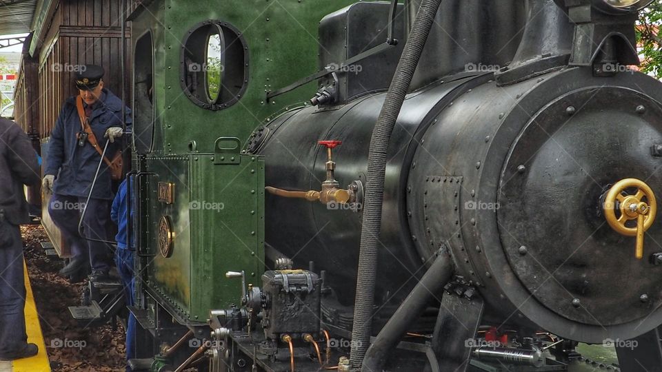 Tren de Arganda,... que pita más que anda