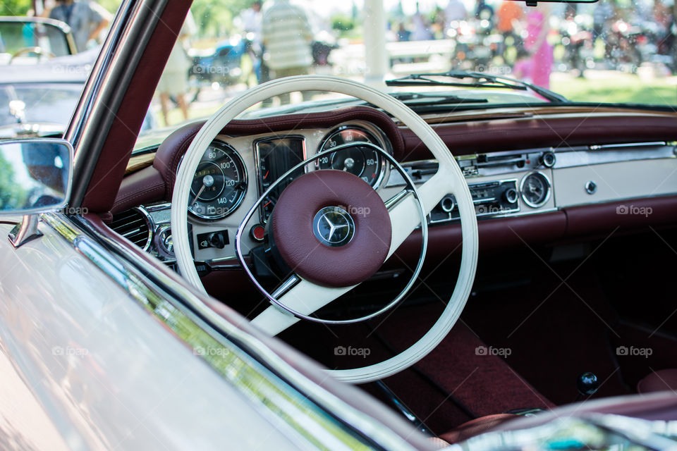 old vintage mercedes benz steering wheel