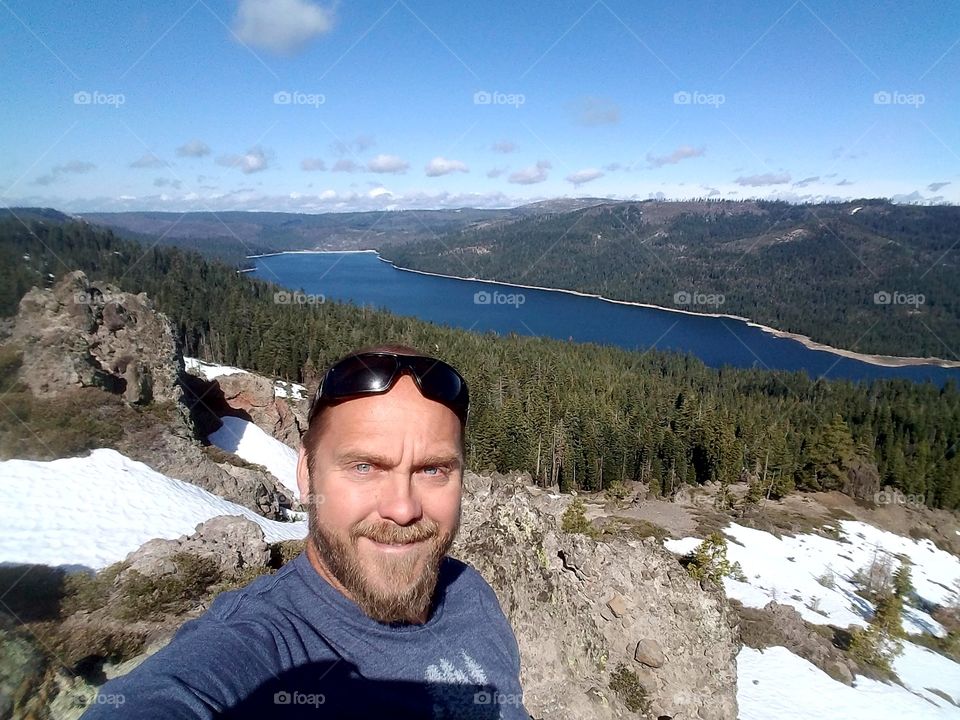 Springtime hiking in the Sierra's!