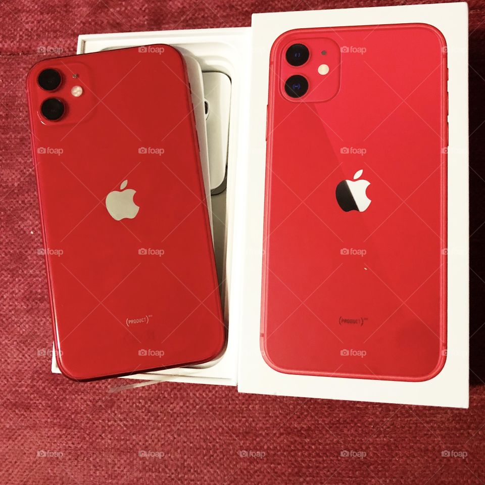 IPhone 11 RED