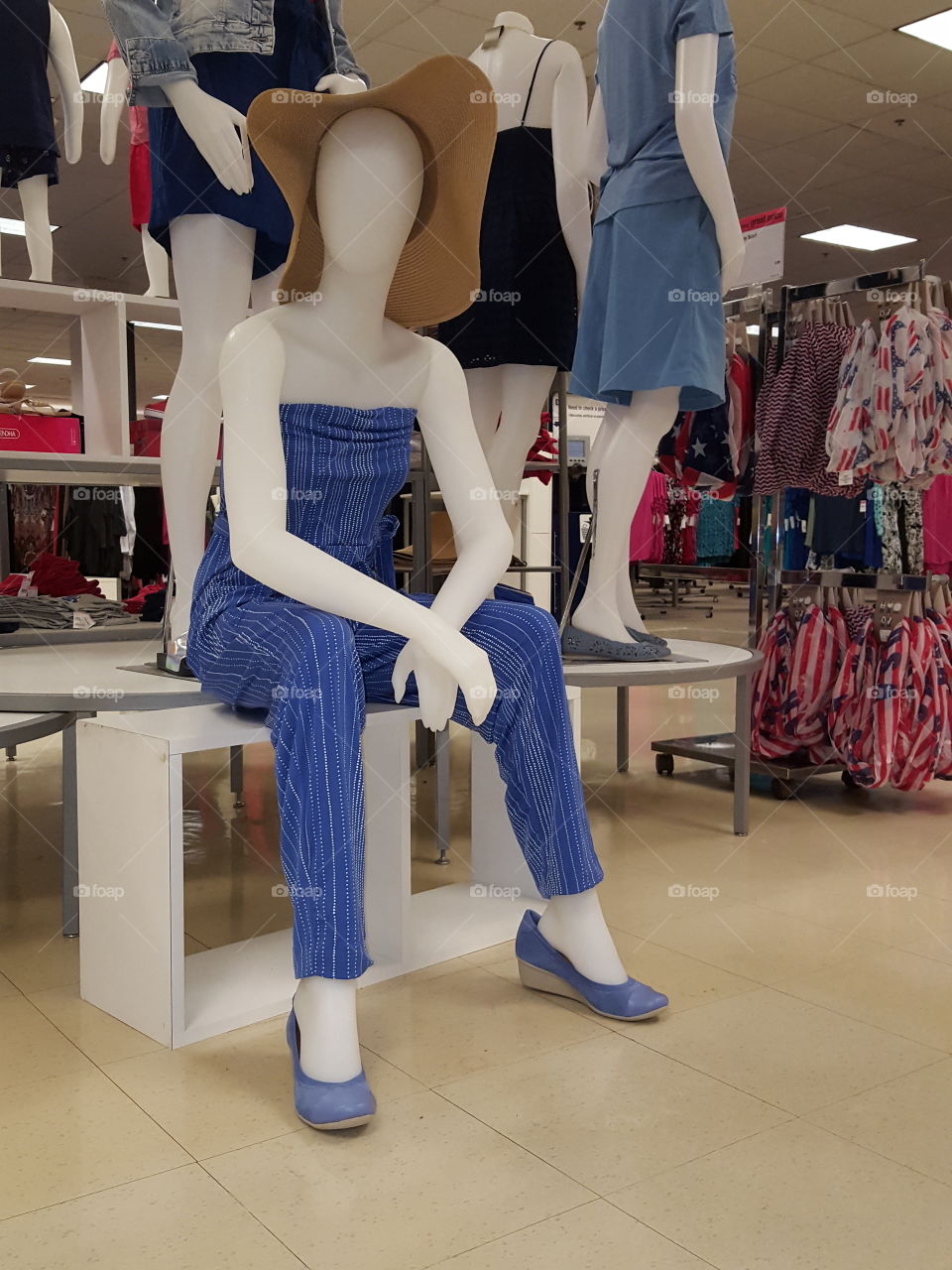 sitting mannequin