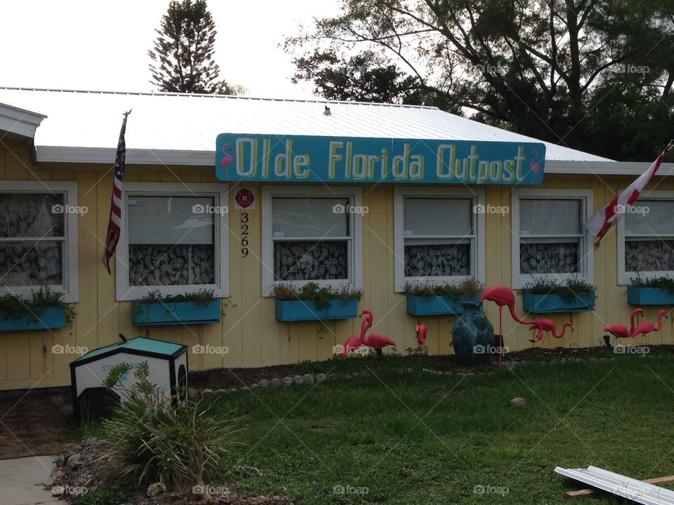 Olde Florida Outpost building