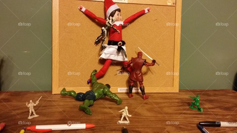 Elf on a shelf 
