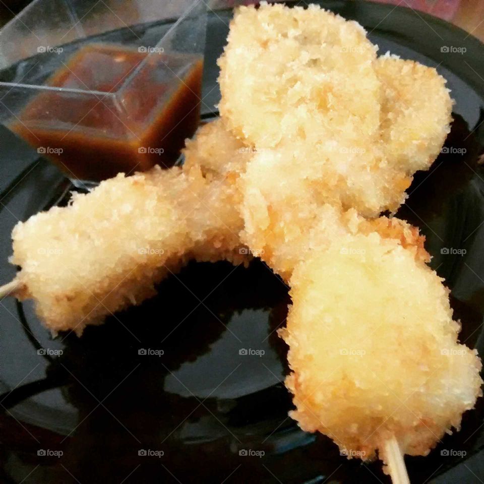 skewer, brochette shrimp and chesse